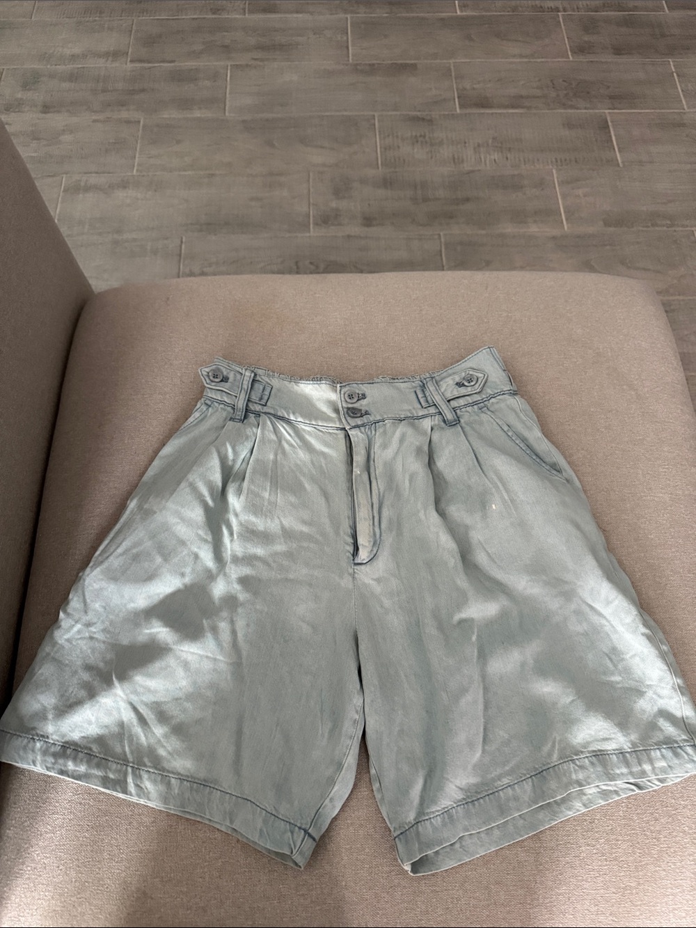 YFB Silky Light Gray High-Waist Pleated Shorts